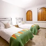 Pensionat Antiguo Hospital Linares de Mora