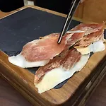 Pensionat Antiguo Hospital Linares de Mora