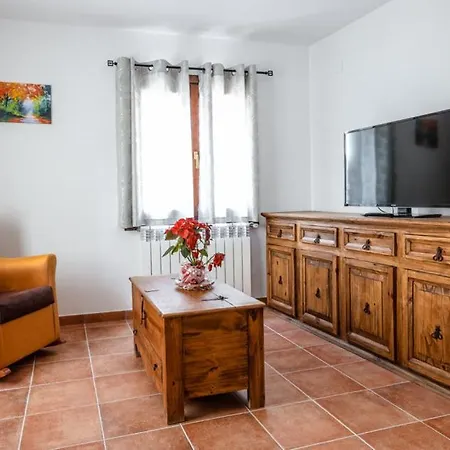 Antiguo Hospital Linares de Mora