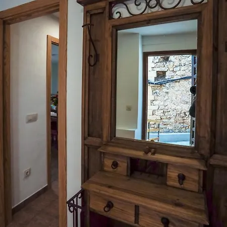 Antiguo Hospital Casa de hóspedes Linares de Mora