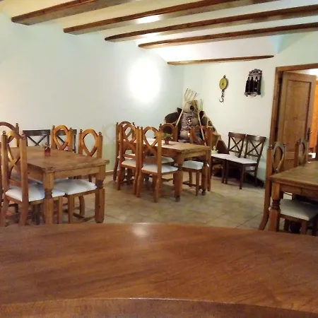 Antiguo Hospital بيت ضيافة Linares de Mora