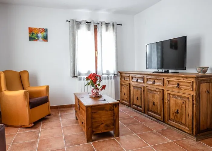 Antiguo Hospital Linares de Mora