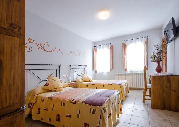 Pensión Antiguo Hospital 2*