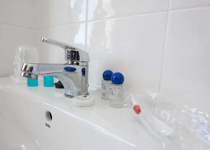 Antiguo Hospital Pensión Linares de Mora