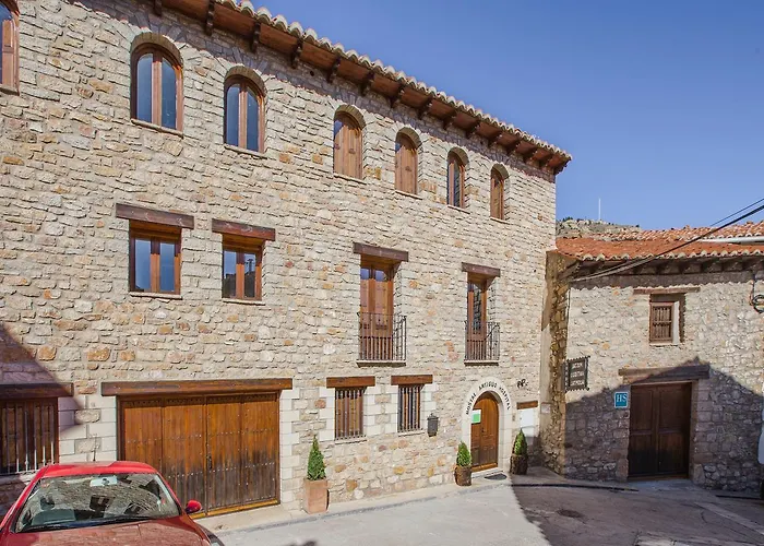 Pensión Antiguo Hospital Linares de Mora