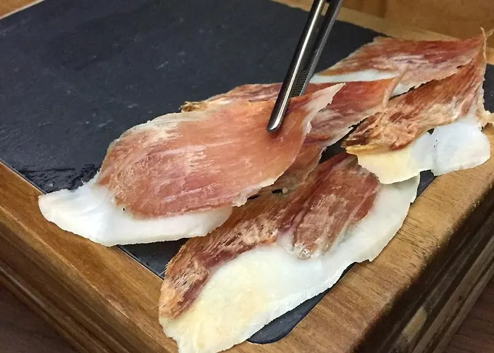 Pensión Antiguo Hospital Linares de Mora