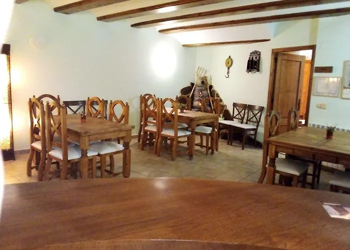 Antiguo Hospital Pensión Linares de Mora